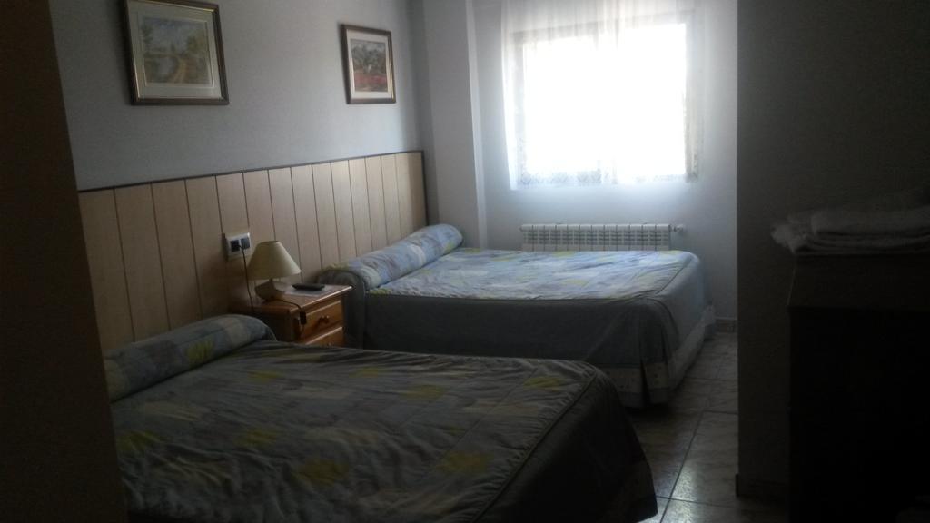 Hostal Residencia Taray Segovia Zimmer foto